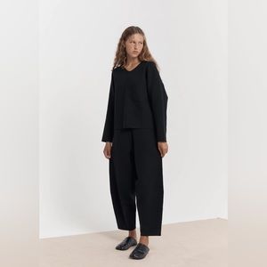 Deiji studios knit curved lounge pants. Structural  fine knit jersey small BNWT